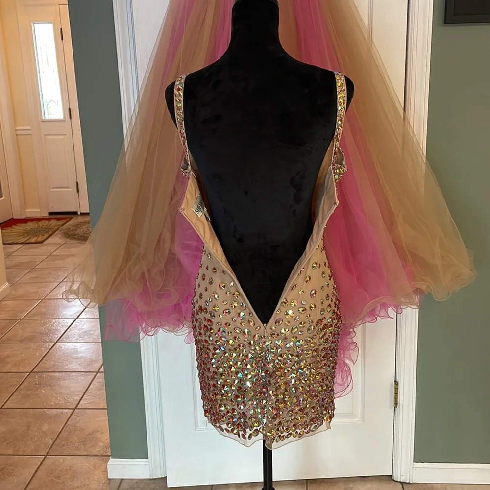 Sherri Hill Nude Pink short cocktail with detachable tulle skirt. - Picture 12 of 17
